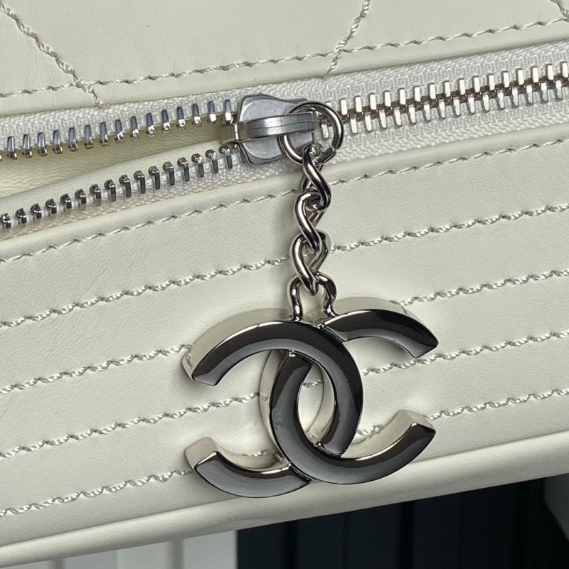 Ch**el gabrielle bags